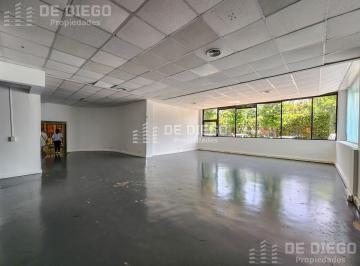 Oficina comercial · 266m² · 3 Cocheras · Alquiler Oficina 266 m² Habilitable por Anmat Predio Multiempresa con Seguridad Olivos Vicente Lopez