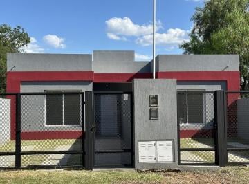 Casa · 133m² · 3 Ambientes · 1 Cochera · 2 Casas a Estrenar en Calle Gaillard Entre Cabo Pereyra y Dominchin