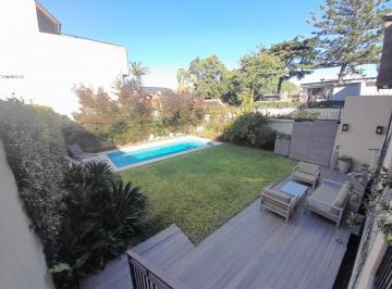 Casa · 365m² · 5 Ambientes · 2 Cocheras · Venta Martínez Vías / Libertador, Residencia 5amb, Parque, Piscina, Lote 11 X 30.