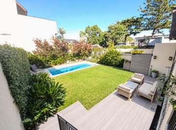 Casa · 365m² · 5 Ambientes · 2 Cocheras · Venta Martínez Vías / Libertador, Residencia 5amb, Parque, Piscina, Lote 11 X 30.