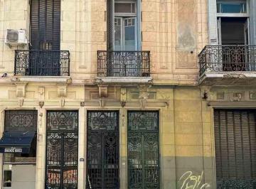 Imagen 1 - Casa en planta alta con estilo europeo, 4 dormitorios y terraza de uso exclusivo. - · Casa en Planta Alta con Estilo Europeo, 4 Dorm. y Terraza de Uso Exclusivo.