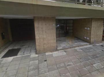 Garage · 30m² · Cocheras Cubiertas en Venta - 15 m² - Recoleta