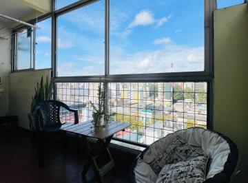 Departamento de 2 ambientes, Balvanera · Amplio Semi - Piso con Vista Abierta