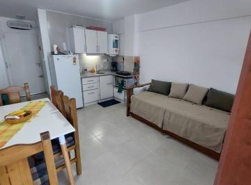 Departamento de 1 ambiente, Miramar · Monoambiente con Cochera en Centro de Miramar