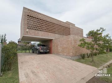 Casa · 153m² · 4 Ambientes · 2 Cocheras · Venta Casa El Molino Roldán