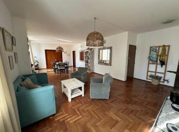 Departamento · 193m² · 4 Dormitorios · Departamento de Categoria Enpleno Centro de La Ciudad