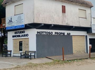 Local comercial de 3 ambientes, San Clemente del Tuyú · Esquina Sobre Av, Los Talas del Tuyu y 72 2 Unidades 1 PH de 3 Amb y un Local de 50 Apto Credito Bco