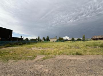 Terreno · 906m² · Oportunidad Lote en Barrio Privado El Vergel 910 m²