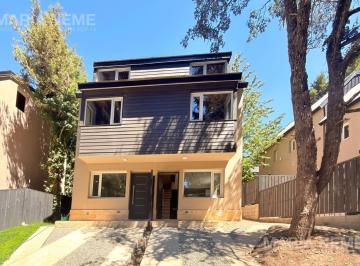Departamento · 68m² · 3 Ambientes · 1 Cochera · Casa en PH a La Venta - Posibilidad de Financiacion - Apto Credito - Barrio Las Margaritas Bariloche