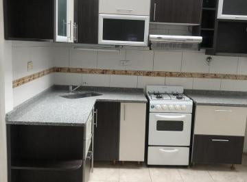 Departamento · 70m² · 4 Ambientes · Departamento en Florida Mitre/este