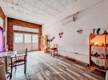 Casa · 150m² · 6 Ambientes · 1 Cochera · Venta | Permuta - Casa de Dos Plantas, con Terraza y Parrillero - Barrio Bella Vista, Rosario.