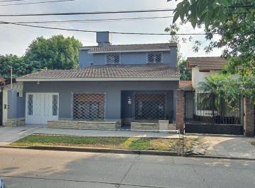 Casa de 4 ambientes, San Miguel · Hermos Casa en Zona Residencial Muñiz - Cod V868