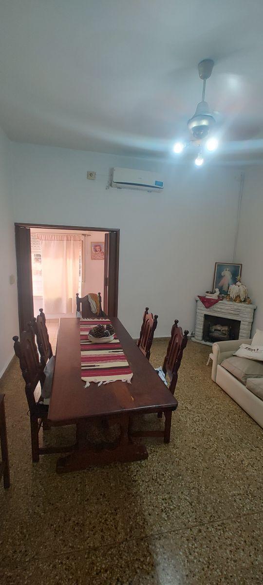 Maldonado 332,  Ciudadela, Tres de Febrero