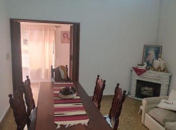 PH de 3 ambientes, Tres de Febrero · PH 3 Ambientes con Patio y Parrilla – Muy Buen Estado – Ciudadela Norte
