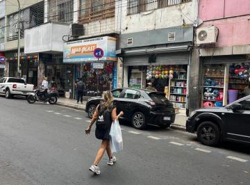 Local comercial · 210m² · Local en Once