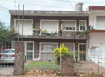 Casa · 1m² · 3 Dormitorios · 1 Cochera · Rondeau 2570 Pb