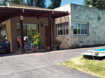 Casa · 600m² · 3 Ambientes · Casa en Venta Sierra de Los Padres - 3 Ambientes Impecable Estado! Apta Crédito