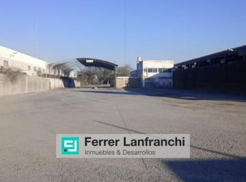 Bodega-Galpón · 5357m² · 1 Ambiente · Galpón Alquiler Av Velez Sarsfield