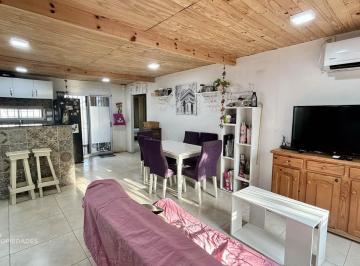 Casa · 58m² · 3 Ambientes · 1 Cochera · Casa 2 Dorm. en Barrio Abierto - Pedro Careaga 1700 - Alvear | Venta