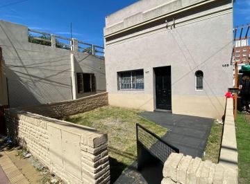 PH de 3 ambientes, Morón · Hermoso PH en Venta en Morón!