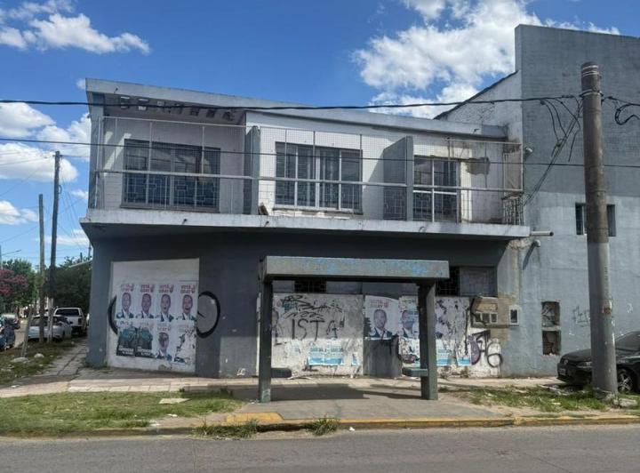 Oficina comercial · 170m² · 6 Ambientes