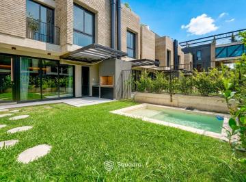 Casa · 104m² · 4 Ambientes · Casa - Casa de 3 Dorm. con Pileta Exclusiva - Fisherton, Rosario.