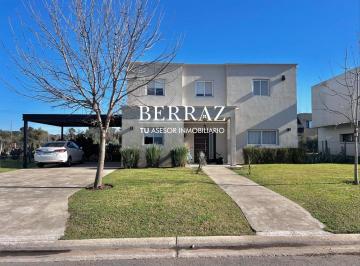 Casa · 157m² · 5 Ambientes · 2 Cocheras · Casa Venta 3 Dorm. Haras Santa Maria Lote de 637 m² Escobar