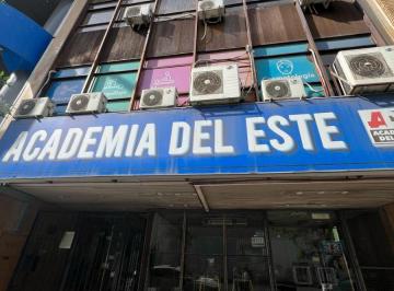 Oficina comercial de 4 ambientes, Córdoba · Oficina Comercial de 60 m² en Venta en Centro