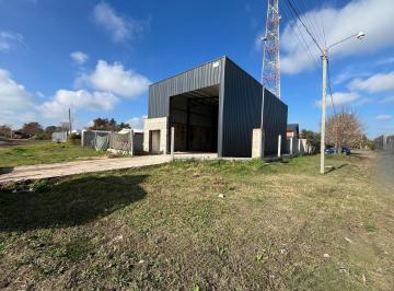 Bodega-Galpón · 205m² · Galpón/bodega en Venta - Marcos Ateca Esq. Los Aromos, Roldán - Lote 205 m², Galpón 125 m².