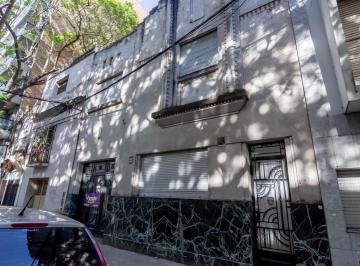 Casa · 215m² · 5 Ambientes · 1 Cochera · Pte Roca Al 1200 Venta Casa 4 Dorm. en Rosario