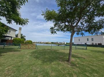 Terreno · 797m² · 1 Ambiente · Lote a La Laguna en Venta Puertos del Lago Barrio Vistas
