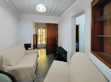 Casa · 83m² · 4 Ambientes · 1 Cochera · Venta | Permuta - Casa 2 Dorm. - Barrio Arroyito, Rosario.