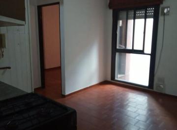 Departamento Alquiler de 2 ambientes · Centro - Av Velez Sarsfield 156 - 1 Dormitorio