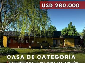 Casa · 226m² · 6 Ambientes · 1 Cochera · Venta Casa 3 Dorm. y Piscina en Valle del Golf - Malagueño