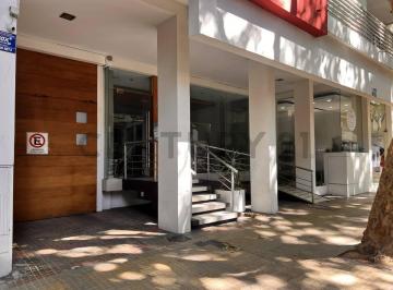 Garage · 10m² · Cochera en Venta en La Plata
