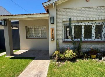 Casa de 3 ambientes, Mar del Plata · Casa de 333 m² con 2 Dorm. en Venta en Colina de Peralta Ramos. Apta Crédito!