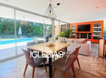 Casa · 194m² · 7 Ambientes · 6 Cocheras · Casa en Venta en El Lucero, Pilar