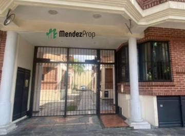 PH · 82m² · 3 Ambientes · 1 Cochera · Triplex en Parque Avellaneda - Apto Credito