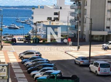 Foto1 · Apartamento en Venta en Peninsula, Punta del Este de 2 Dorm.