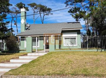 Foto1 · Casa en Venta, Pinares a Dos Cuadras del Mar.