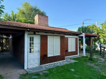 Casa de 4 ambientes, Villa Cura Brochero · Conjunto de 4 Departamentos – Excelente Ubicación en Villa Cura Brochero