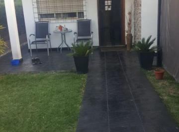 Departamento de 3 ambientes, José C Paz · Casa en José C. Paz - Cod V858