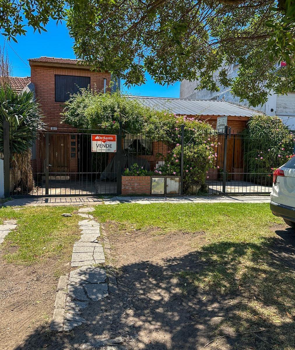 Chalet 4 amb, 106m² en PH con aptitud comercial — Punta Mogotes