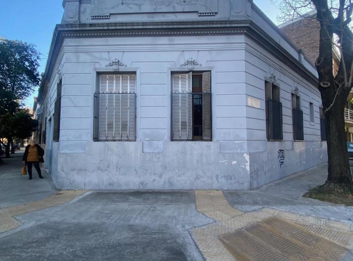 Casa · 130m² · 5 Ambientes · 1 Cochera