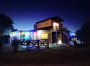 Casa de 8 ambientes, Villa Rumipal · Alquilo 4 Cabañas en Exelene Zona de Villa Rumipal, Villa Naturaleza