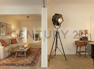 Departamento · 221m² · 4 Ambientes · 1 Cochera · Venta Piso 4 Amb