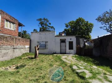 Casa · 41m² · 2 Ambientes · Terreno con Casa a Demoler