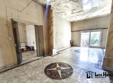 PH de 4 ambientes, Balvanera · PH en Venta 4 Amb con Estudio y Balcón Al Frente - Balvanera