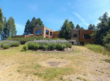 Casa de 7 ambientes, San Martín de los Andes · Fabulosa Casa en Venta de 6 Dorm. en Chapelco Golf & Resort, San Martin de Los Andes