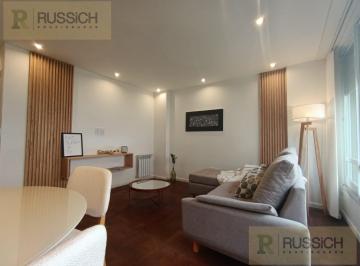 Departamento · 76m² · 3 Ambientes · Departamento Semipiso a La Calle de 3 Amb con Amplo Ventanal, Mar del Plata